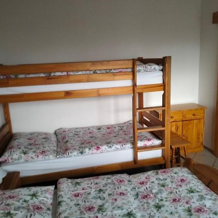 A-Privat Hotel Liptovský Mikuláš Екстериор снимка